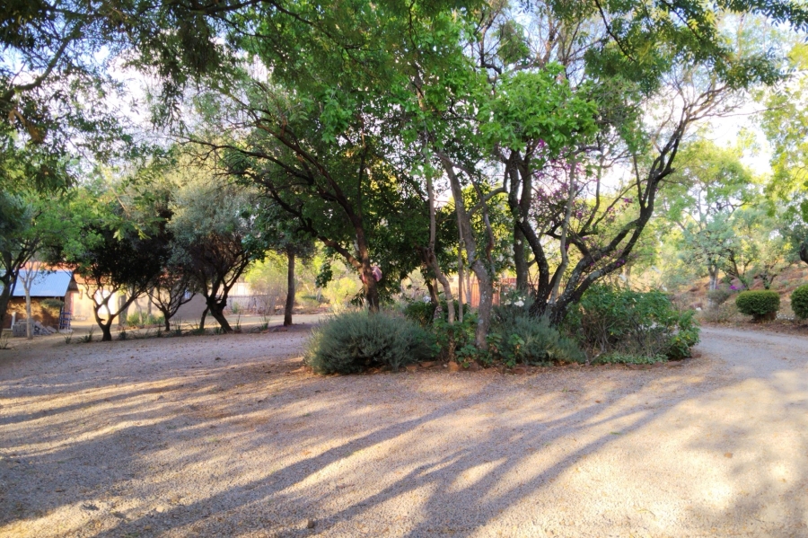 4 Bedroom Property for Sale in Broederstroom North West